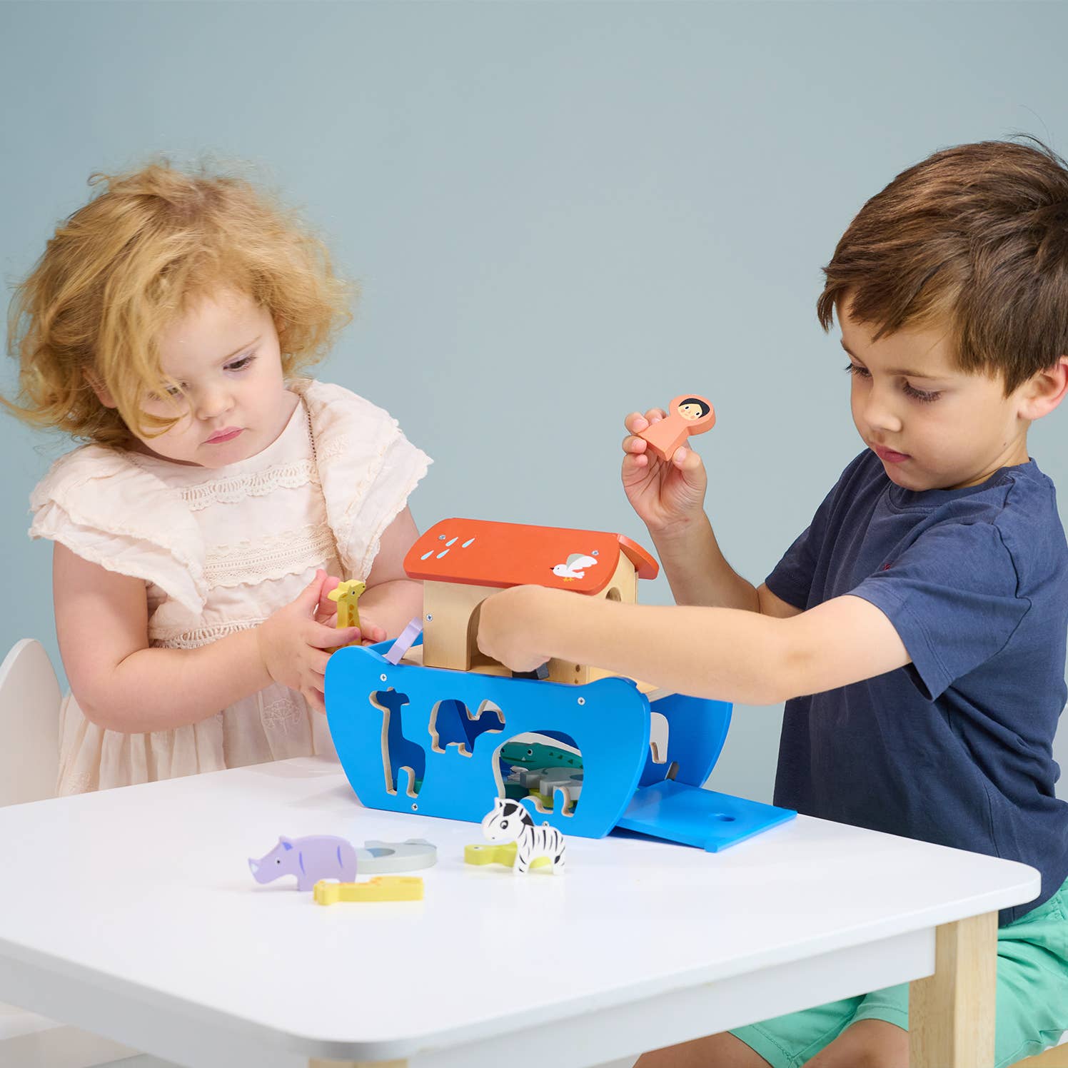 Mentari Shape Sorting Animal Ark - Enchanted Toys